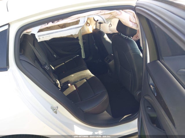2018 Buick Regal Sportback Essence მანქანა იყიდება აუქციონზე, vin: W04GP6SX7J1133139, აუქციონის ნომერი: 44733655