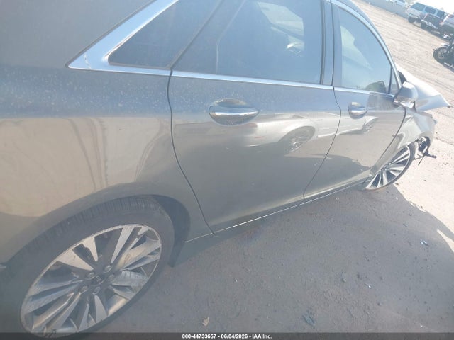 44733657 :رقم المزاد ، 3LN6L5MU4HR655460 vin ، 2017 Lincoln Mkz Hybrid Reserve مزاد بيع