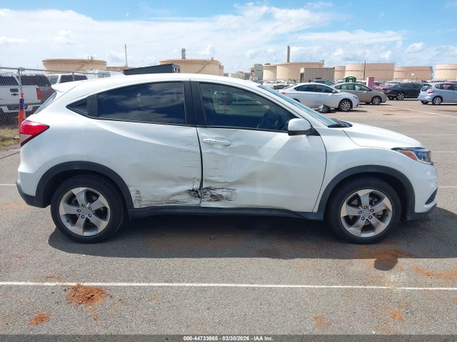 Auction sale of the 2021 Honda Hr-v 2wd Lx, vin: 3CZRU5H37MM718956, lot number: 44733665