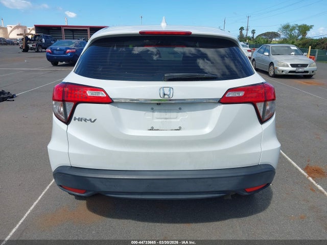 Auction sale of the 2021 Honda Hr-v 2wd Lx, vin: 3CZRU5H37MM718956, lot number: 44733665