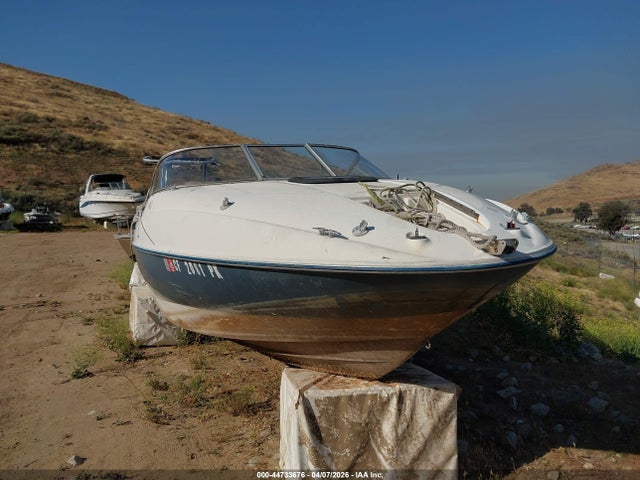 Aukcja sprzedaży 2001 Bayliner 212, vin: BKWA99BKL001, numer aukcji: 44733676