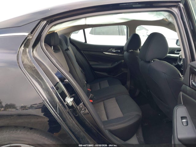 1N4AA6AV0KC382312 Nissan Maxima 3.5 S