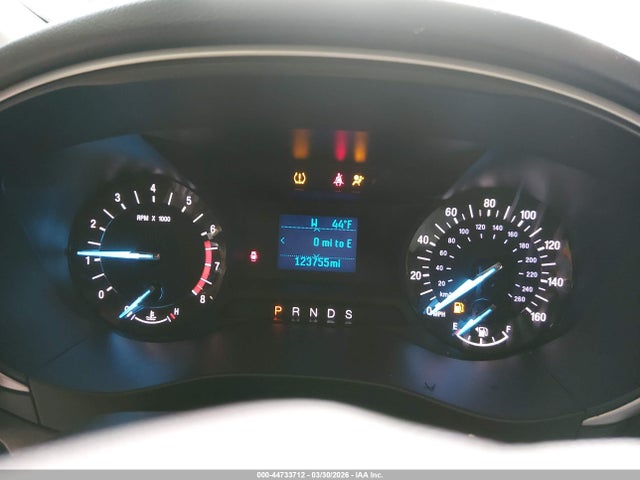 2015 Ford Fusion S მანქანა იყიდება აუქციონზე, vin: 3FA6P0G72FR235989, აუქციონის ნომერი: 44733712