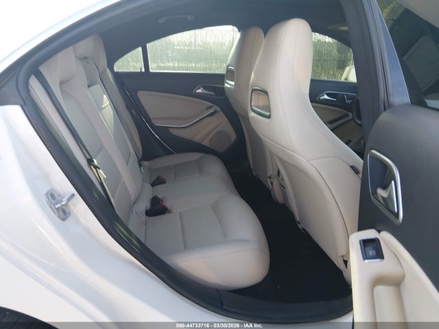 WDDSJ4GB9JN559478 Mercedes-Benz CLA 250 4MATIC