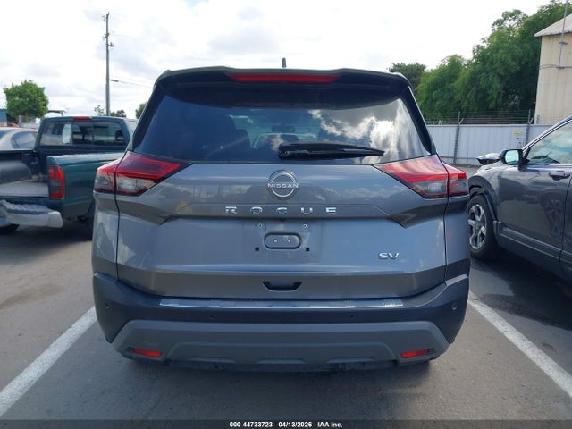 JN8BT3BA9PW426921 Nissan Rogue Sv Fwd