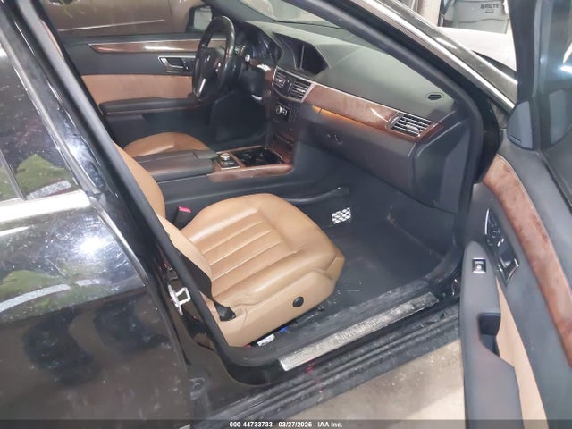 2013 MERCEDES-BENZ E 350 WDDHF8JB8DA685130 Photo 4