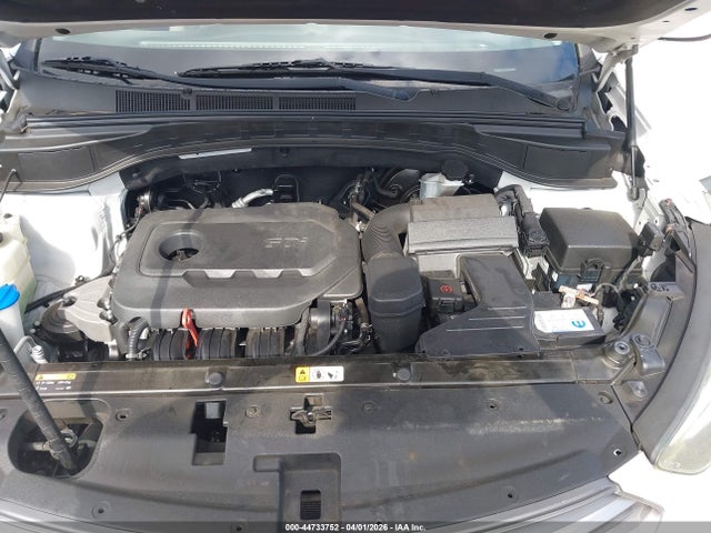 5XYZTDLBXHG418896 Hyundai Santa Fe Sport 2.4l