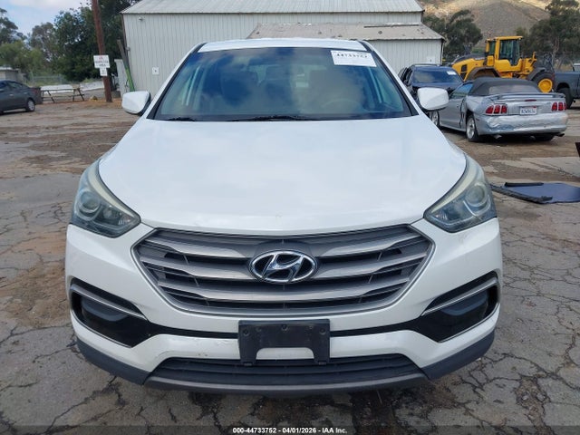 5XYZTDLBXHG418896 Hyundai Santa Fe Sport 2.4l