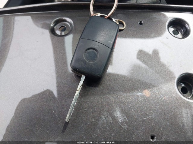 2011 VOLKSWAGEN GTI WVWHD7AJXBW167005 Photo 10