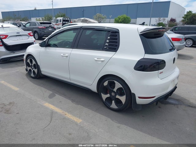 2011 VOLKSWAGEN GTI WVWHD7AJXBW167005 Photo 2