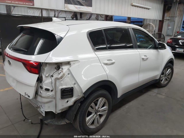 2018 KIA SPORTAGE KNDPM3AC4J7339866 Photo 3