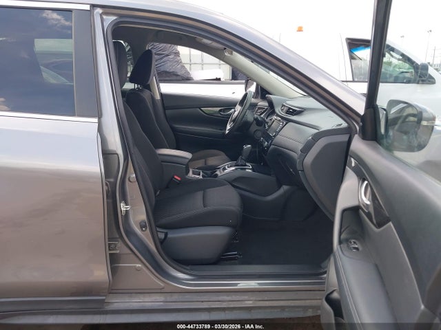 2020 Nissan Rogue Sv Fwd მანქანა იყიდება აუქციონზე, vin: KNMAT2MT9LP504425, აუქციონის ნომერი: 44733789