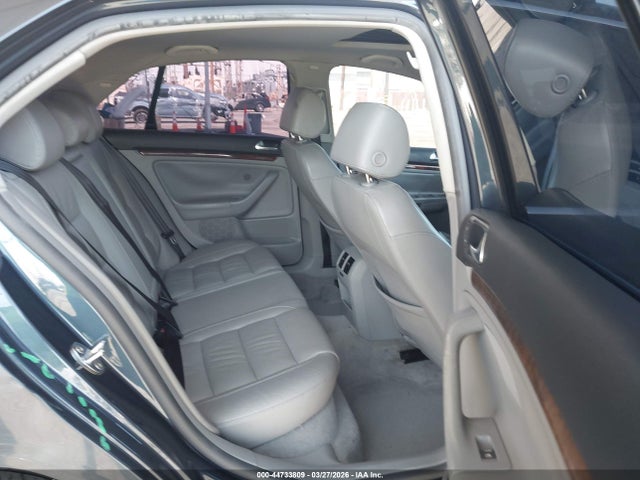 44733809 :رقم المزاد ، 3VWKJ71KX6M735666 vin ، 2006 Volkswagen Jetta 2.0t مزاد بيع