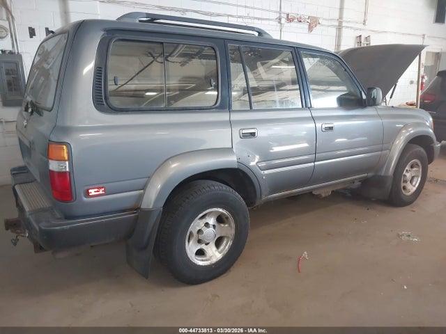 1997 TOYOTA LAND CRUISER JT3HJ85J6V0159892 Photo 3