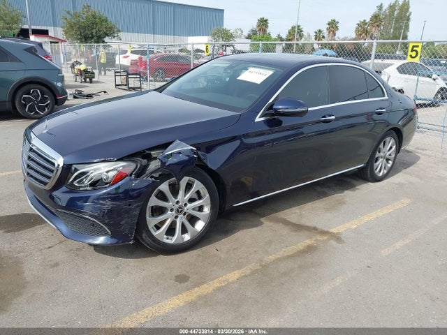 2018 MERCEDES-BENZ E 300 WDDZF4JB5JA351517 Photo 1