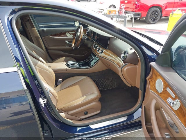 2018 MERCEDES-BENZ E 300 WDDZF4JB5JA351517 Photo 4