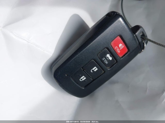 4T1BD1EB5EU034167 Toyota Avalon Hybrid Limited