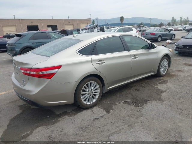 4T1BD1EB5EU034167 Toyota Avalon Hybrid Limited