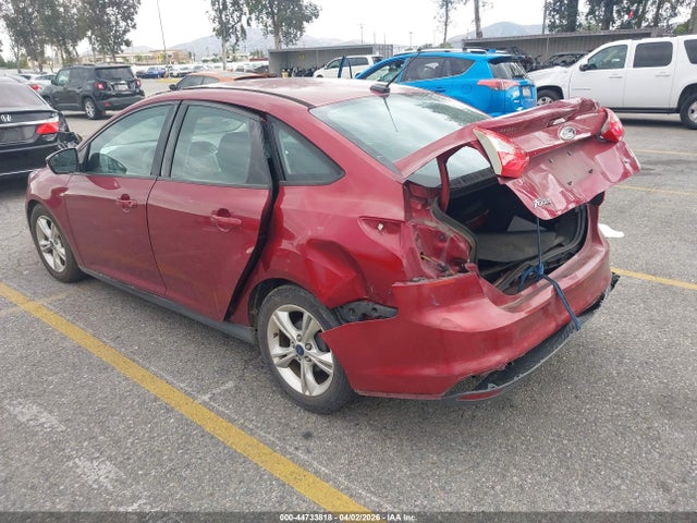 Ford FOCUS SE 2014 1FADP3F28EL185319 Image 3