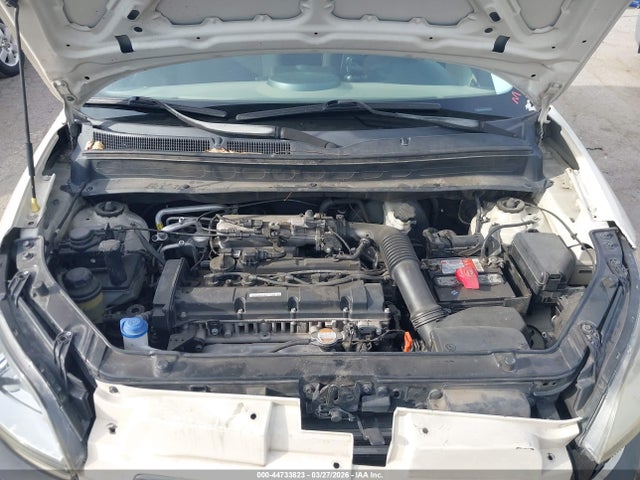 2010 KIA SOUL KNDJT2A28A7028225 Photo 9