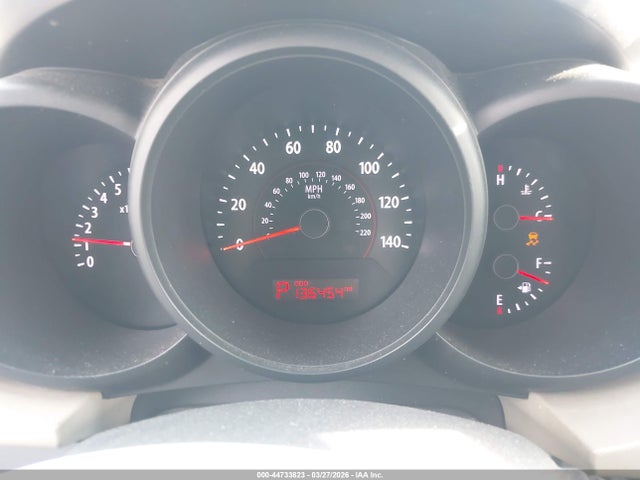 2010 KIA SOUL KNDJT2A28A7028225 Photo 6