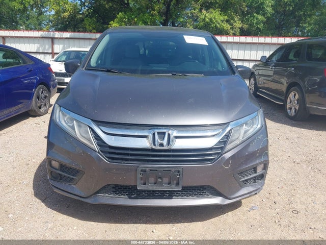44733826 :رقم المزاد ، 5FNRL6H2XJB111522 vin ، 2018 Honda Odyssey Lx مزاد بيع