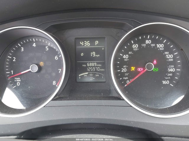 3VWD17AJ0FM205481 Volkswagen Jetta 1.8t Se