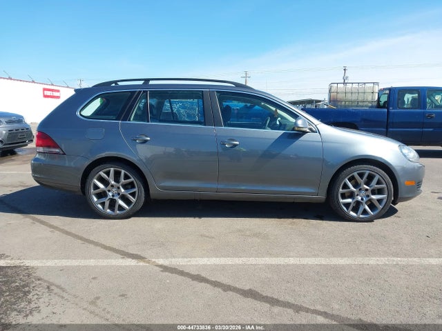 44733836 :رقم المزاد ، 3VWML7AJ0DM617634 vin ، 2013 Volkswagen Jetta Sportwagen 2.0l Tdi مزاد بيع