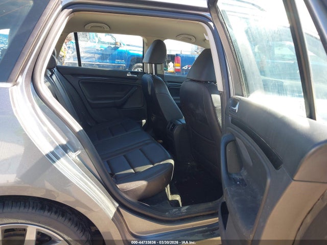 44733836 :رقم المزاد ، 3VWML7AJ0DM617634 vin ، 2013 Volkswagen Jetta Sportwagen 2.0l Tdi مزاد بيع