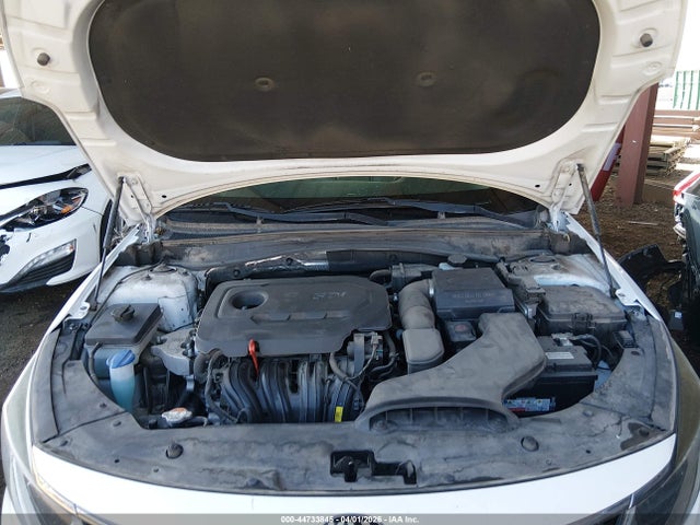 5XXGT4L31JG256991 KIA Optima Lx