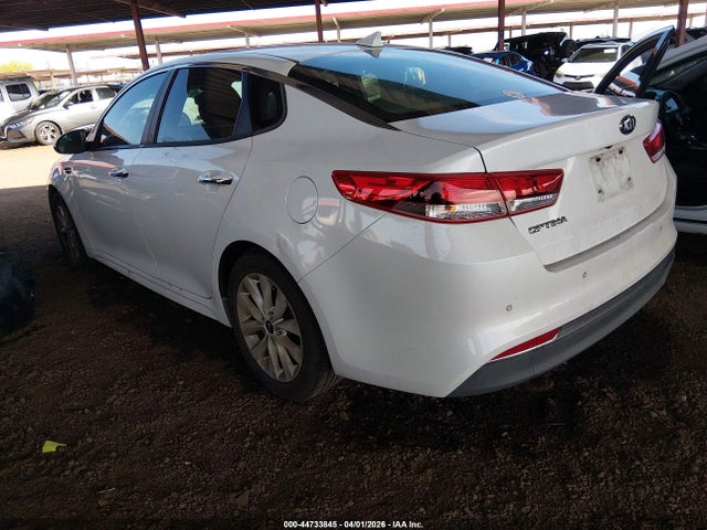 5XXGT4L31JG256991 KIA Optima Lx