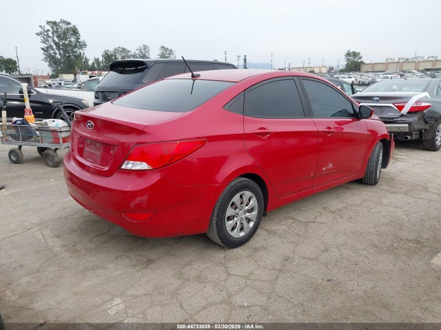 2017 Hyundai Accent Se მანქანა იყიდება აუქციონზე, vin: KMHCT4AE5HU326558, აუქციონის ნომერი: 44733859