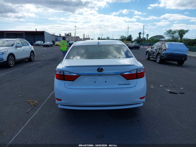 Продажа на аукционе авто 2013 Lexus Es 300h, vin: JTHBW1GG6D2027745, номер лота: 44733864