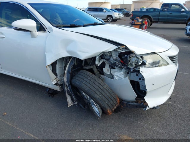 Продажа на аукционе авто 2013 Lexus Es 300h, vin: JTHBW1GG6D2027745, номер лота: 44733864