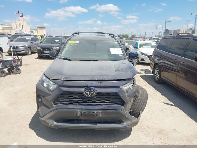 Продажа на аукционе авто 2023 Toyota Rav4 Xle Premium, vin: 2T3C1RFV2PW298784, номер лота: 44733880