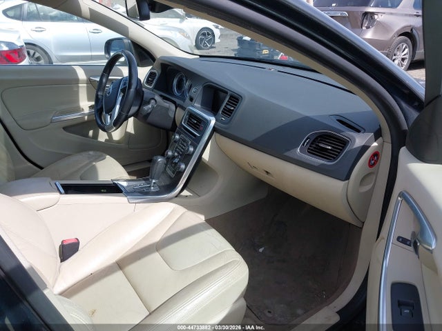 2012 VOLVO S60 YV1622FS7C2132717 Photo 4