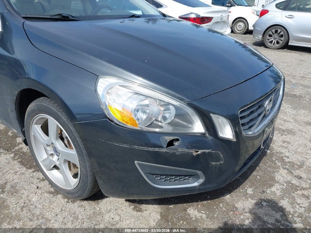 2012 VOLVO S60 YV1622FS7C2132717 Photo 5