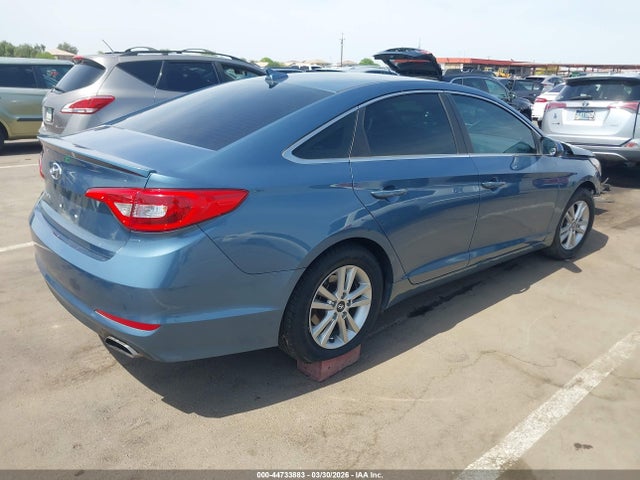 Продажа на аукционе авто 2017 Hyundai Sonata Se, vin: 5NPE24AF2HH523867, номер лота: 44733883