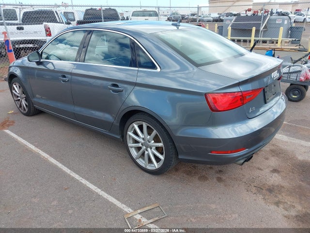 2015 Audi A3 1.8t Premium მანქანა იყიდება აუქციონზე, vin: WAUCCGFF6F1035246, აუქციონის ნომერი: 44733889