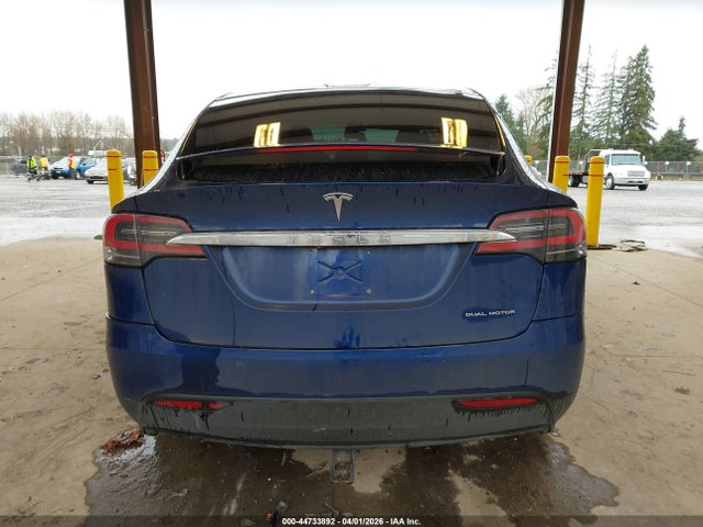 Tesla Model X 100d/75d/long Range 2019 5YJXCAE2XKF183644 Image 17