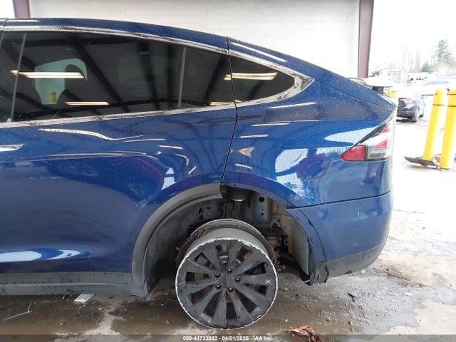 Tesla Model X 100d/75d/long Range 2019 5YJXCAE2XKF183644 Image 6