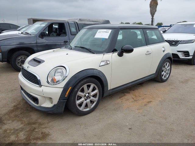 2013 MINI HARDTOP WMWSV3C58DT392682 Photo 1