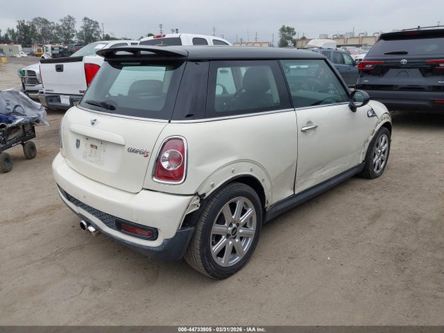 2013 MINI HARDTOP WMWSV3C58DT392682 Photo 3