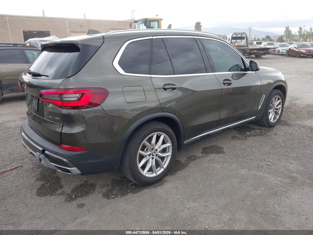 2022 BMW X5 5UXCR6C01N9J19131 Photo 3