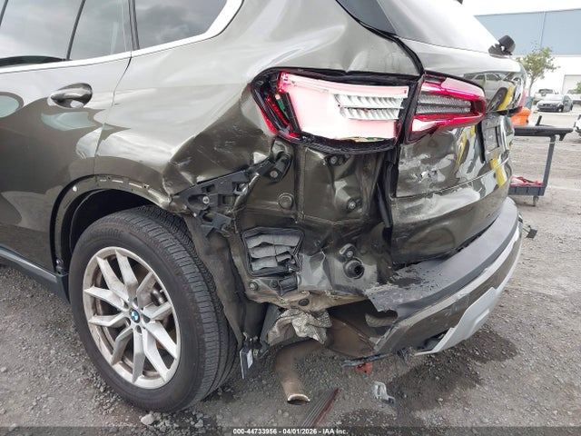 2022 BMW X5 5UXCR6C01N9J19131 Photo 5