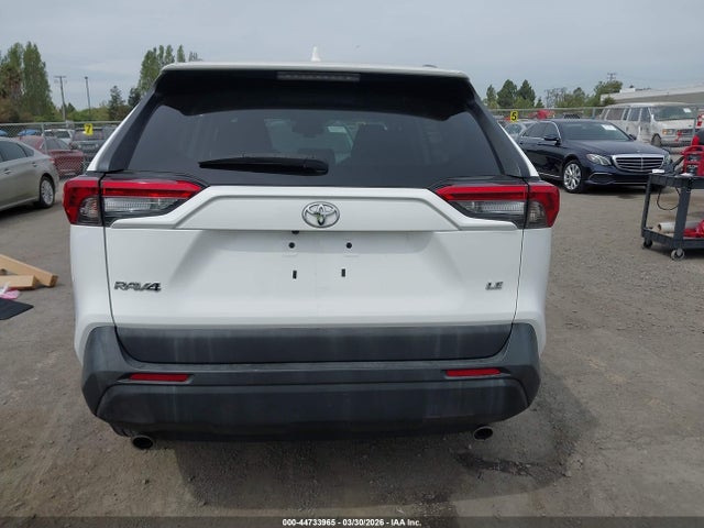 Toyota RAV4 LE 2020 2T3H1RFV8LW090148 Image 17