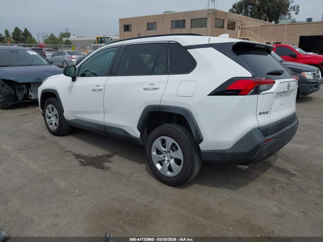 Toyota RAV4 LE 2020 2T3H1RFV8LW090148 Image 3