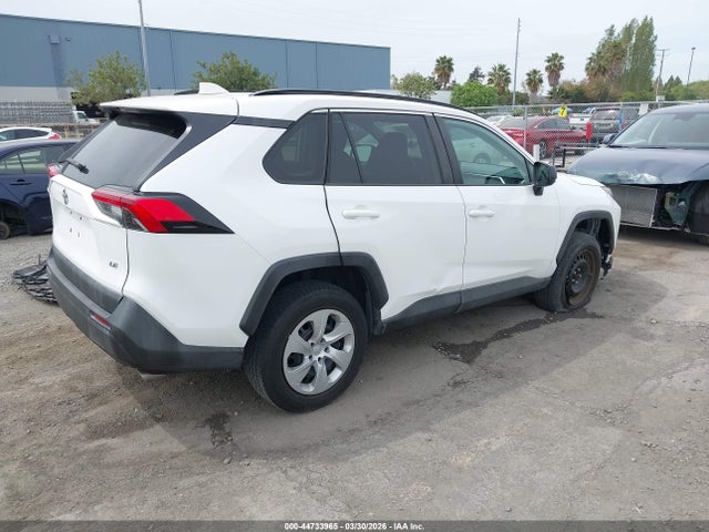 Toyota RAV4 LE 2020 2T3H1RFV8LW090148 Image 4