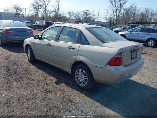 2007 FORD FOCUS 1FAHP34N47W166668 Photo 2