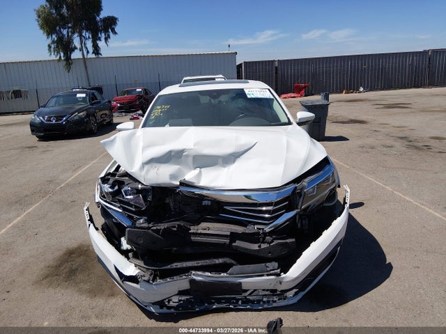 Aukcja sprzedaży 2020 Volkswagen Passat 2.0t R-line, vin: 1VWMA7A32LC008245, numer aukcji: 44733994
